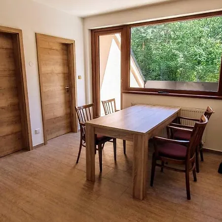 Apartment Adieu