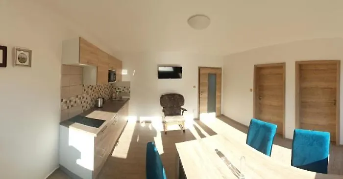 Adieu Apartmán *